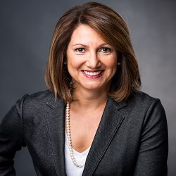 Eve Psalti